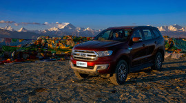 Ford Everest chinh phục “nóc nhà thế giới”