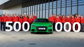 Audi xuất xưởng chiếc TT thứ 500.000 tại nh&agrave; m&aacute;y đặt ở Hungary