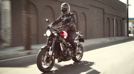 Yamaha XSR900 ABS 2018: Naked-bike cổ điển xen lẫn hiện đại