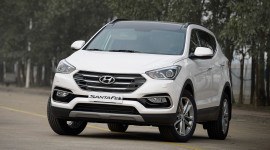 Hyundai SantaFe 2017 giảm gi&aacute; &ldquo;sốc&rdquo;, l&ecirc;n đến 230 triệu đồng