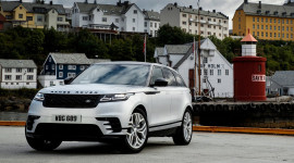 Jaguar Land Rover lập kỷ lục doanh số năm 2017