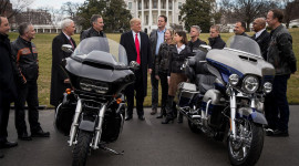 Trump dọa đánh thuế cao chưa từng thấy nếu Harley rời Sản xuất khỏi Mỹ
