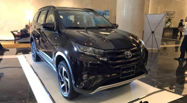 Toyota Rush, Mitsubishi Xpander: Cuộc chiến mới tại Việt Nam