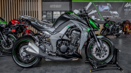 Ảnh chi tiết Kawasaki Z1000 ABS v&agrave; Z1000 R Edition ABS 2019
