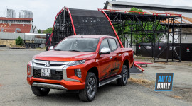 Mitsubishi Triton 2019 chốt giá từ hơn 730 triệu, quyết đấu Ford Ranger