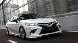 Toyota Camry 2019 bản độ Artisan Spirits: Đẹp và đậm chất Lexus