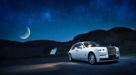 Ra mắt Rolls-Royce Phantom sử dụng chất liệu là thiên thạch, cảm hứng từ vũ trụ