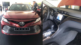 Thêm ảnh nóng Toyota Camry 2019 tại Việt Nam, có cửa sổ trời