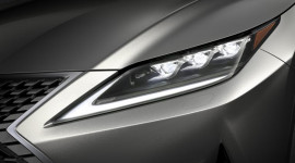 Lexus RX 2020 sẽ sở hữu c&ocirc;ng nghệ đ&egrave;n pha LED ti&ecirc;n tiến bậc nhất