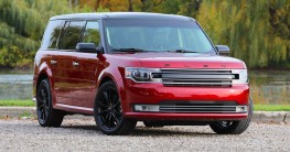 Ford Flex giảm gi&aacute; 5.000 USD trước khi bị khai tử