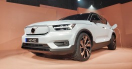 Xe sang chạy điện Volvo XC40 Recharge ra mắt, mạnh 408 m&atilde; lực