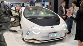 Toyota LQ Concept – Mẫu ô tô biết tương tác với người lái