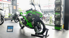 Kawasaki Ninja 400 KRT 2020 có giá từ 156 triệu đồng tại Việt Nam