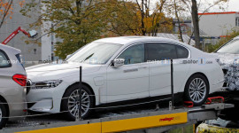 BMW 7-Series chạy điện có thể mạnh 650 mã lực
