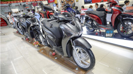 Doanh số bán xe máy Honda Việt Nam đạt kỷ lục trong năm tài chính 2020