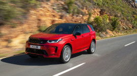 Jaguar XE và Land Rover Discovery Sport mới sẽ ra mắt trong tháng 6