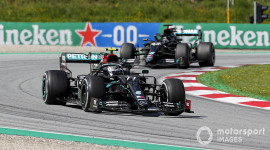Mercedes thống trị chặng 2 F1 2020
