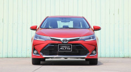 Toyota Corolla Altis 2020 ra mắt tại Việt Nam, giá giảm 28 triệu