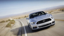 Ford Mustang 2015 chính thức đi vào sản xuất