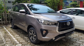 Toyota Innova 2021 về đại lý, nâng cấp nhẹ chưa có giá bán