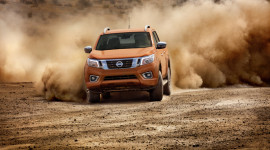 Nissan Navara được giảm giá tới 36 triệu đồng, quyết đấu Ford Ranger
