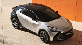 Toyota C-HR 2024 ra mắt: Mẫu SUV đô thị cá tính cho người dùng trẻ năng động