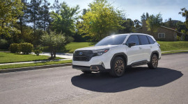 Subaru Forester 2024 trình làng với diện mạo mới nam tính hơn