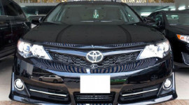 Toyota Camry 2012 về Việt Nam với giá trên 88.000 USD