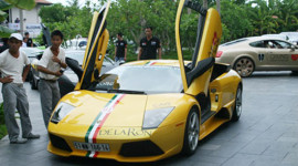 Cường đô la sẽ 'lựa' siêu xe nào... tham gia 'Car & Passion 2012'?