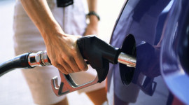 5 “mẹo” đơn giản để tiết kiệm xăng