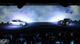 Kia K9 chính thức ra mắt – Áp lực cho BMW 7 Series