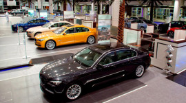 BMW lập kỷ lục doanh số bán hàng