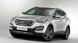 Hyundai Santa Fe 2013 có giá hơn 800 triệu VNĐ