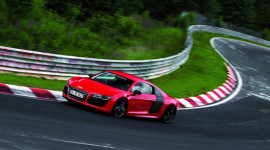 Màn lập kỷ lục ấn tượng của Audi R8 e-Tron   
