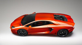 Lamborghini tăng sức hấp dẫn cho Aventador 2013