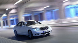 Mercedes-Benz cắt giảm sản lượng S-Class