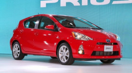 Toyota lạc quan về doanh số bán hàng tháng 10