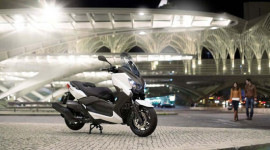 Yamaha ra mắt xe tay ga 400 phân khối