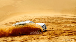 Cùng Mercedes GLK diesel chinh phục đồi cát