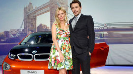 Cặp sao Hollywood hạng A tham dự lễ ra mắt BMW i3