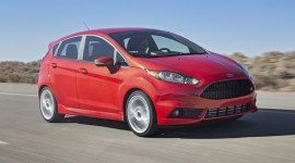 Nhu cầu bùng nổ, Ford tăng ca sản xuất Fiesta