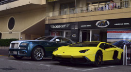 Bộ đôi Rolls-Royce Wraith và Lamborghini Aventador gặp mặt