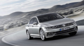 Volkswagen Passat 2015 ch&iacute;nh thức lộ diện