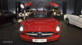 Mercedes SLS AMG 2014 giá 11,8 tỷ đồng có mặt tại Hà Nội