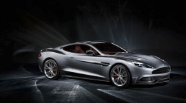 Aston Martin v&agrave; Daimler mở rộng hợp t&aacute;c