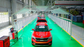 Kia Seltos 2020 chính thức xuất xưởng, bản Deluxe tăng giá nhẹ
