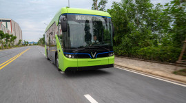 Vingroup chính thức chạy thử nghiệm xe buýt điện VinFast