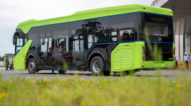 MỔ XẺ xe bus điện VinFast - Bước đột phá