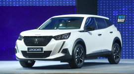 Đánh giá Peugeot 2008 2021 bản Active giá 739 triệu đấu Corolla Cross G