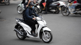 Xe m&aacute;y Honda đời mới tại Việt Nam đồng loạt bỏ c&ocirc;ng tắc đ&egrave;n